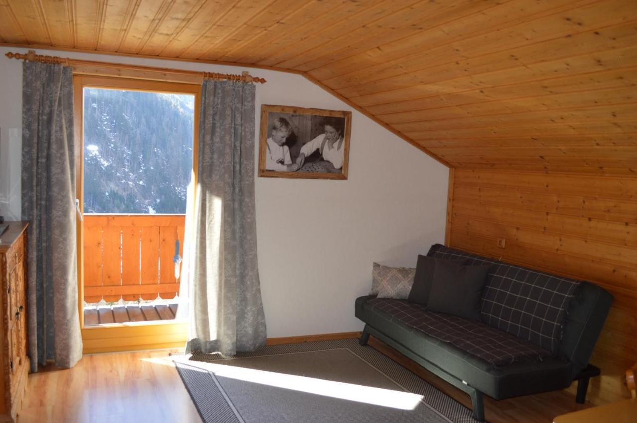 Ferienwohnungen Niederarnigerhof Familie Bauernfeind Kals am Grossglockner Exterior photo