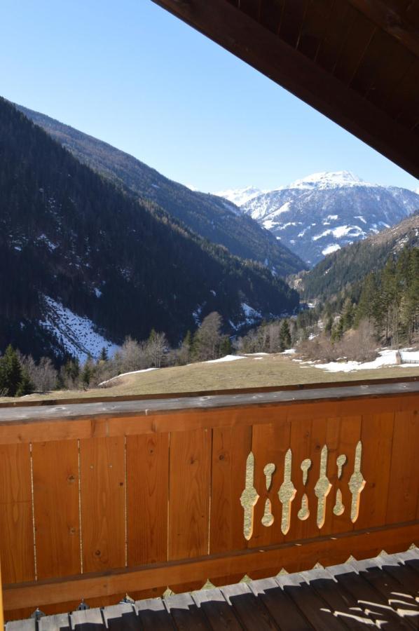Ferienwohnungen Niederarnigerhof Familie Bauernfeind Kals am Grossglockner Exterior photo