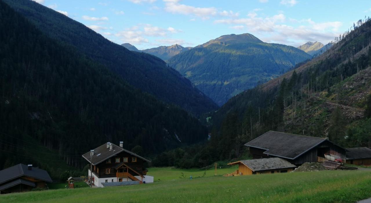 Ferienwohnungen Niederarnigerhof Familie Bauernfeind Kals am Grossglockner Exterior photo