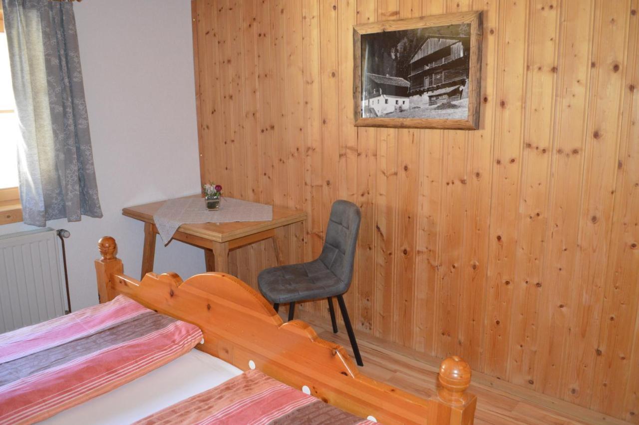 Ferienwohnungen Niederarnigerhof Familie Bauernfeind Kals am Grossglockner Exterior photo